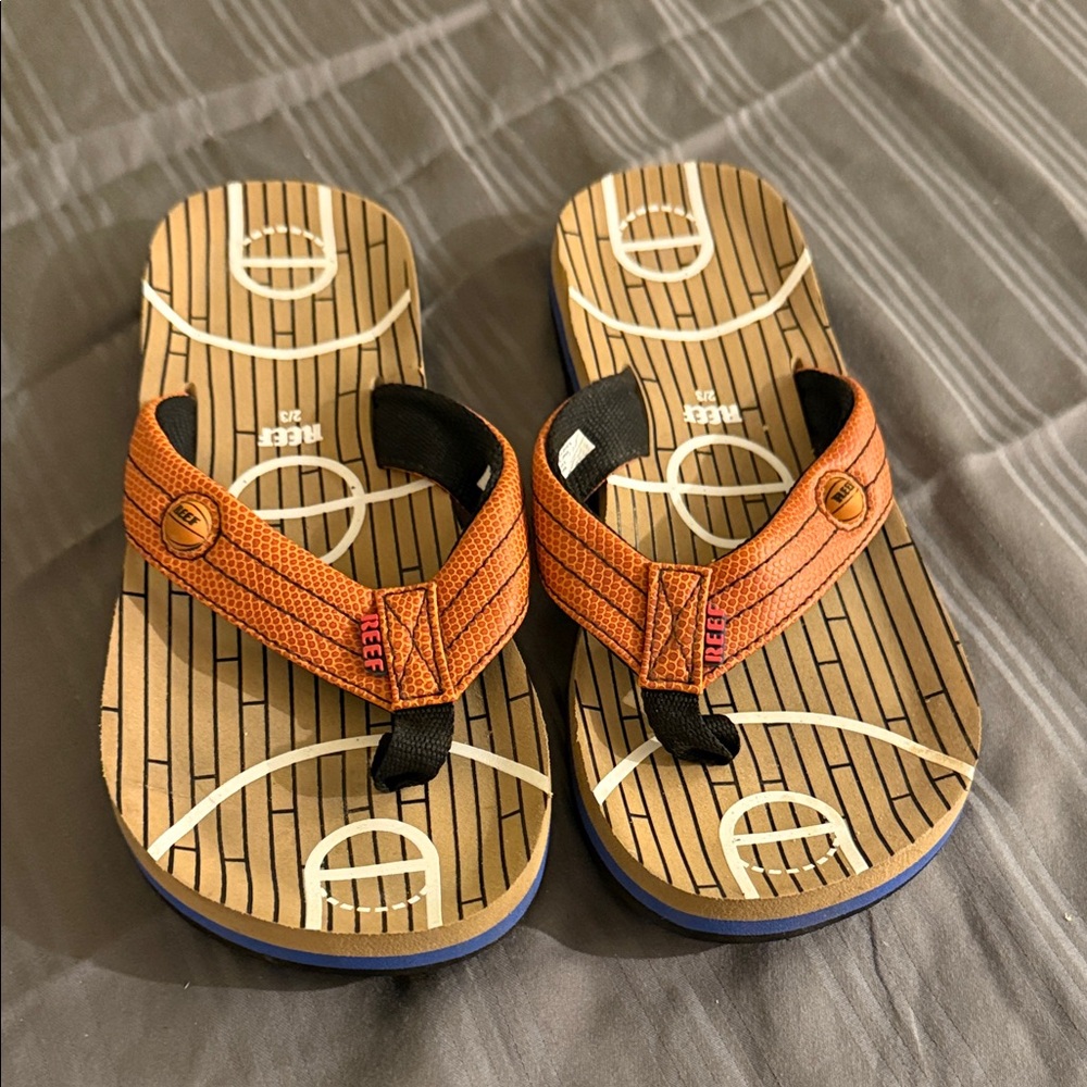 Reef Orange Basketball-Patterned Thong Sandals
